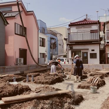 C0AD3BB7-A49B-46A0-9379-E43ADF229438