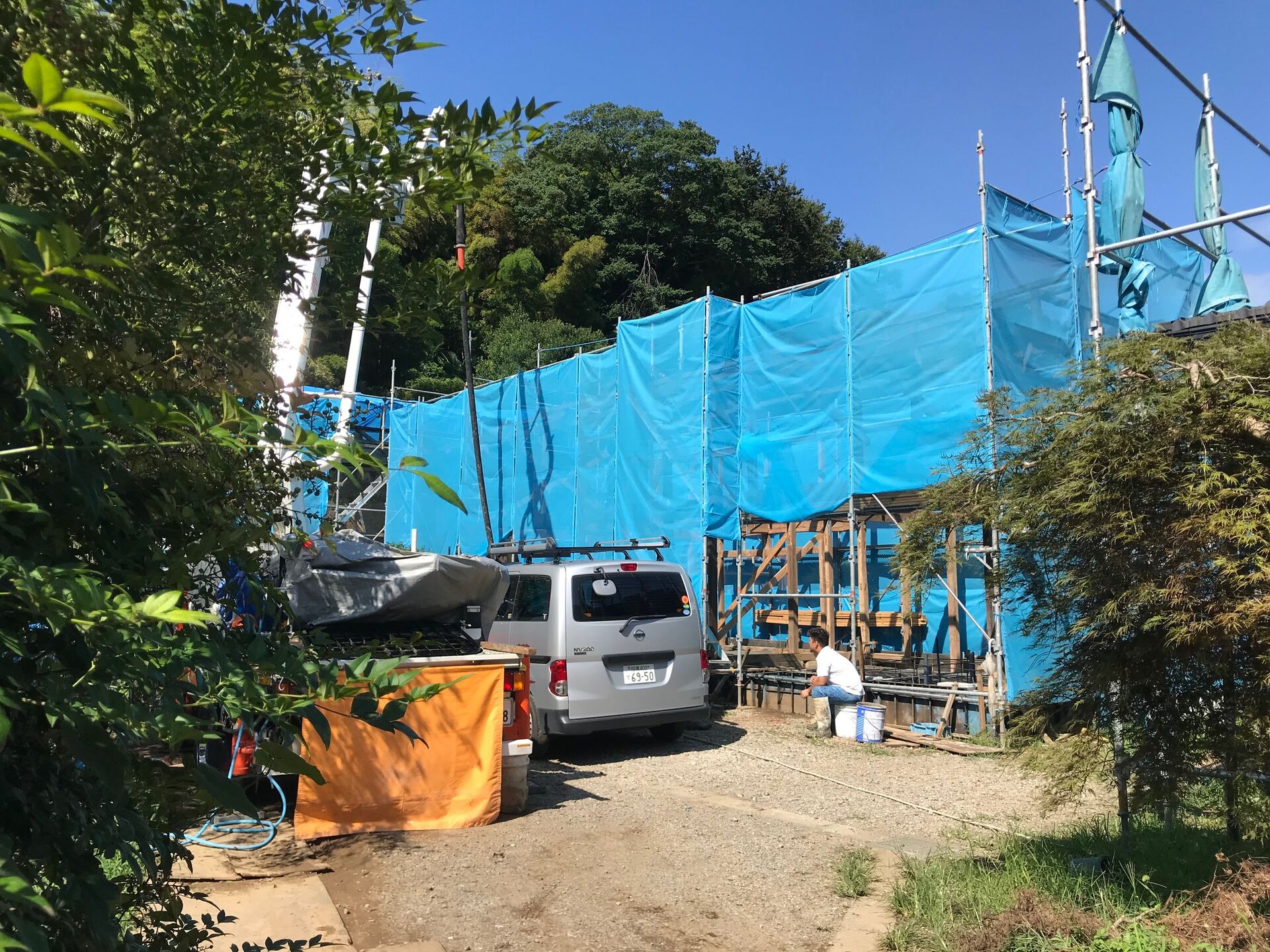 C2B64007-C69E-4514-B13A-CFDD1EE8F64A