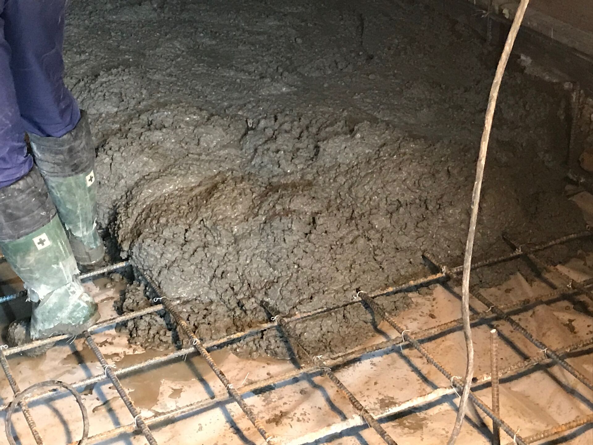 04617BC3-3EB2-493E-82D4-B5EC40FF1641