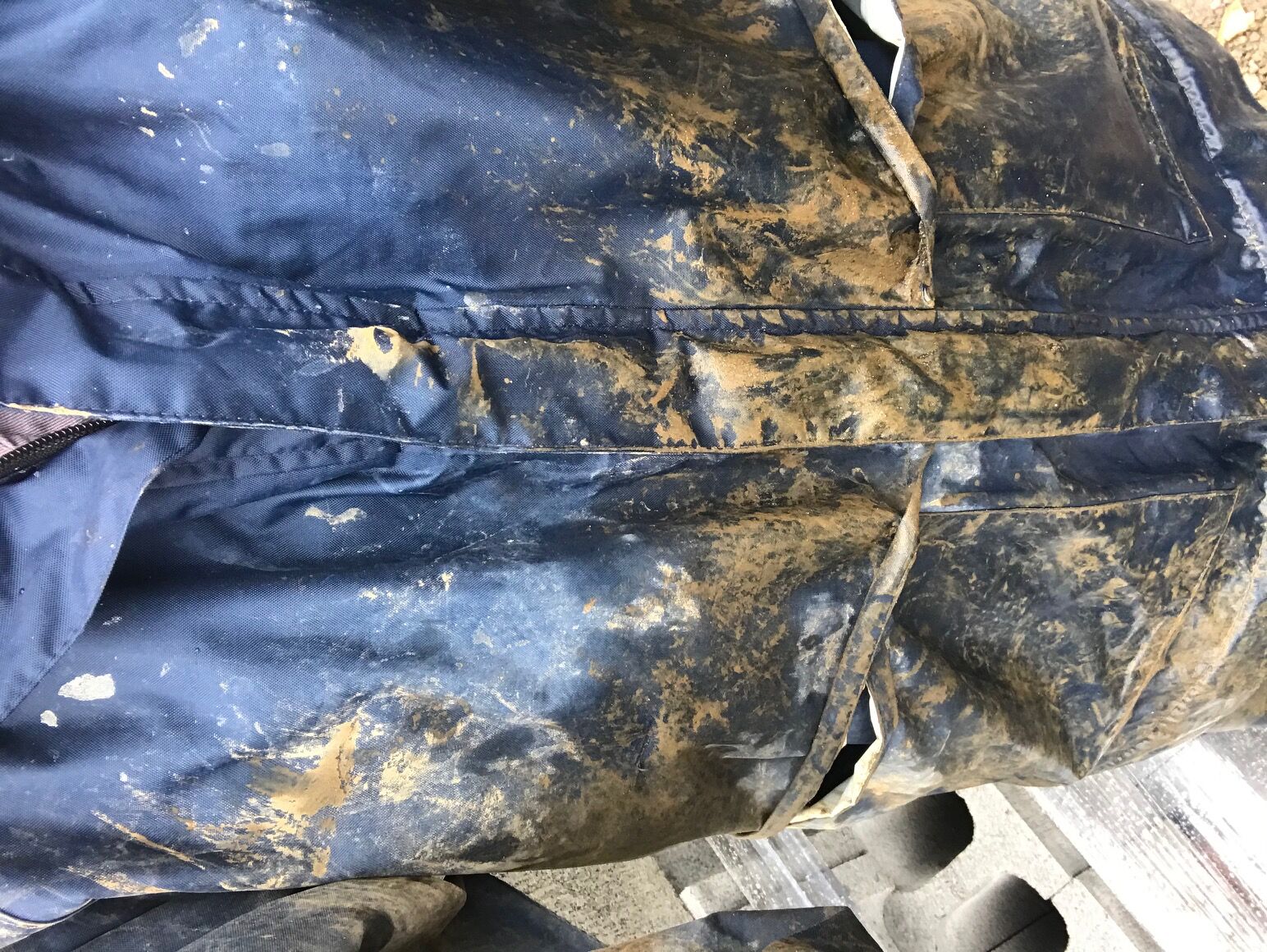 C8A41193-3AA2-4FD2-B79B-CE7CE6C6FF9A