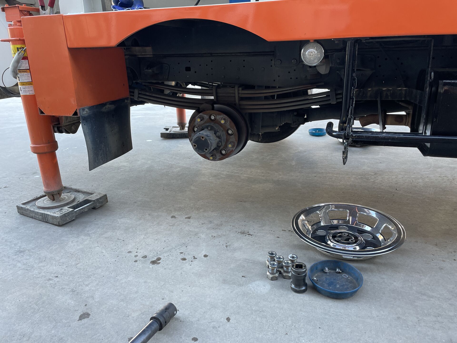 24F49EF5-BE35-4B8F-97BC-79FF329CEBF9