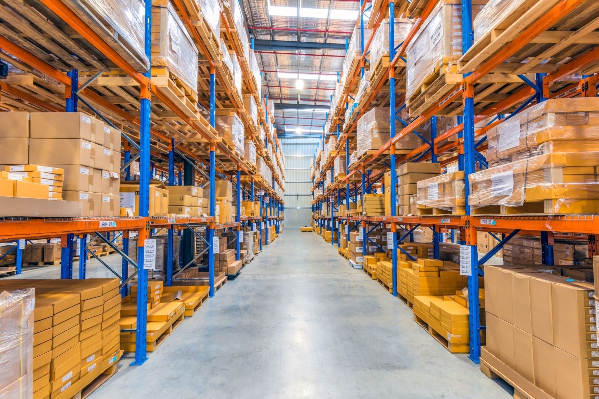 物流拠点の倉庫